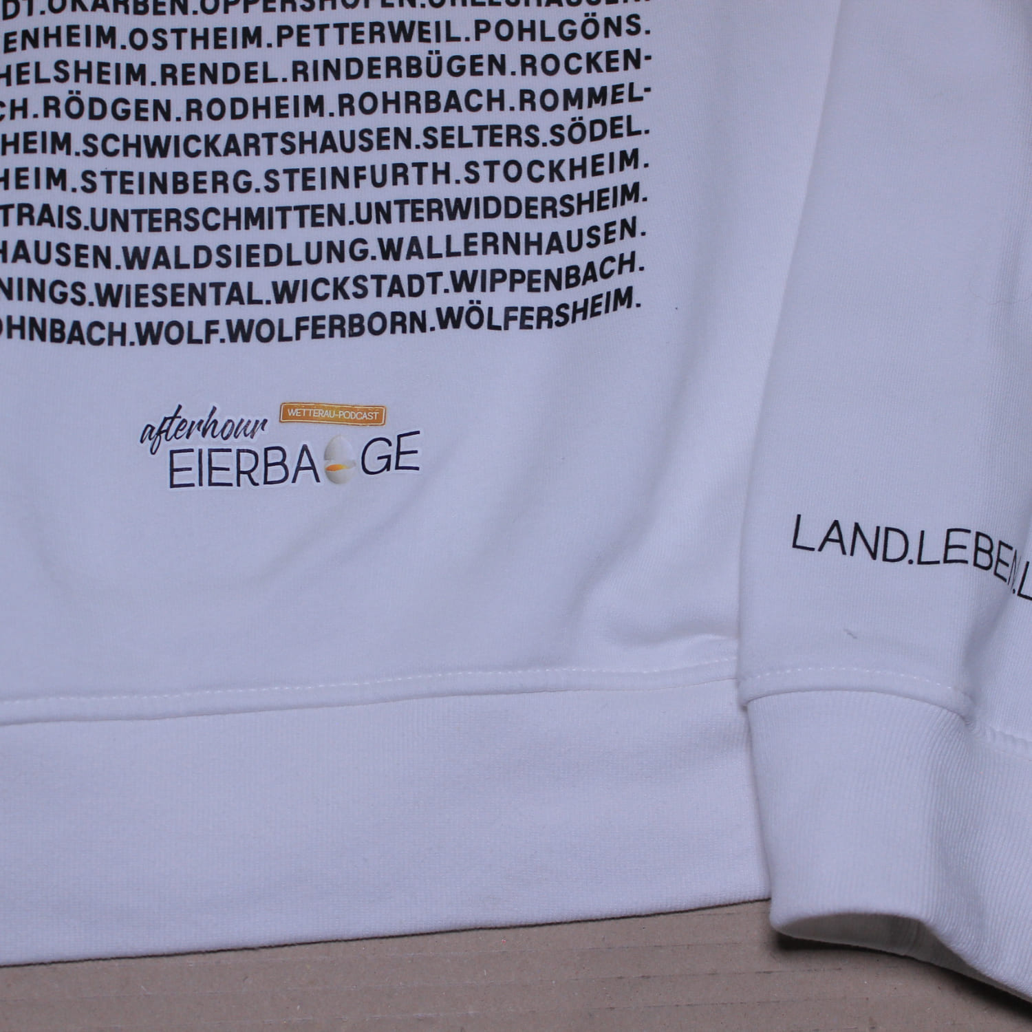 Hoodie Wetterau - seit 1972  -weiß-