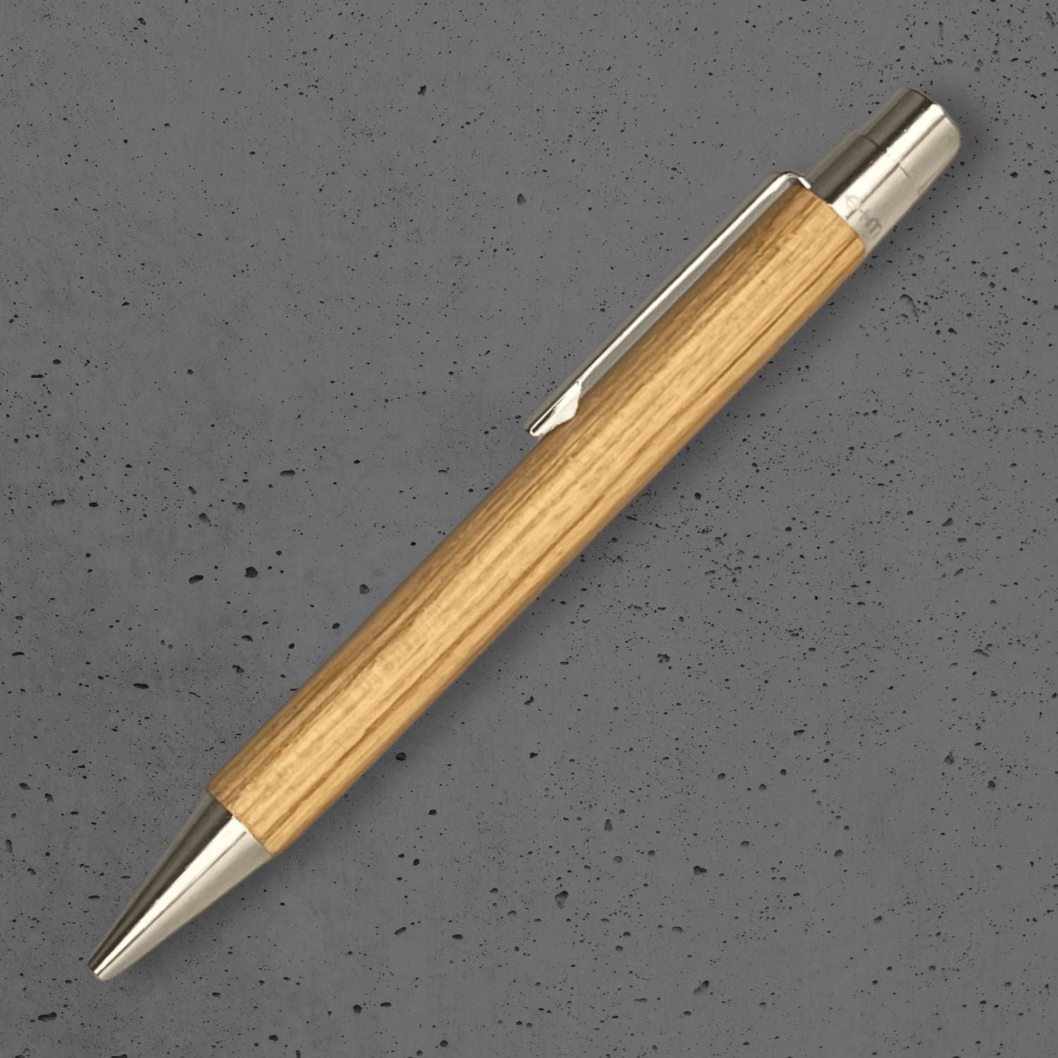 Vivo Kugelschreiber Esche natur | e+m Holzprodukte